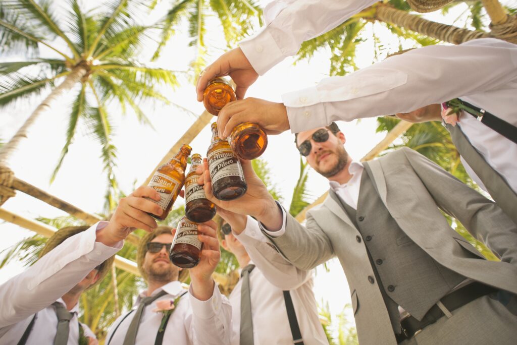What if your event grows? Key points for a team managing an event of around 100 people.